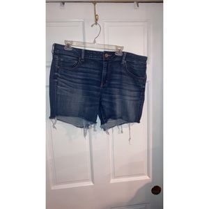 American Eagle Jean Shorts Midi Size 18